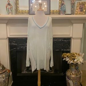 NWOT “Free People” mint gn long sleeve tunic